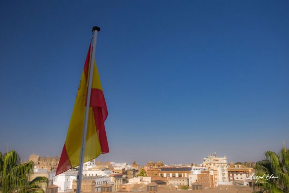 Spain-flag-over-Seville