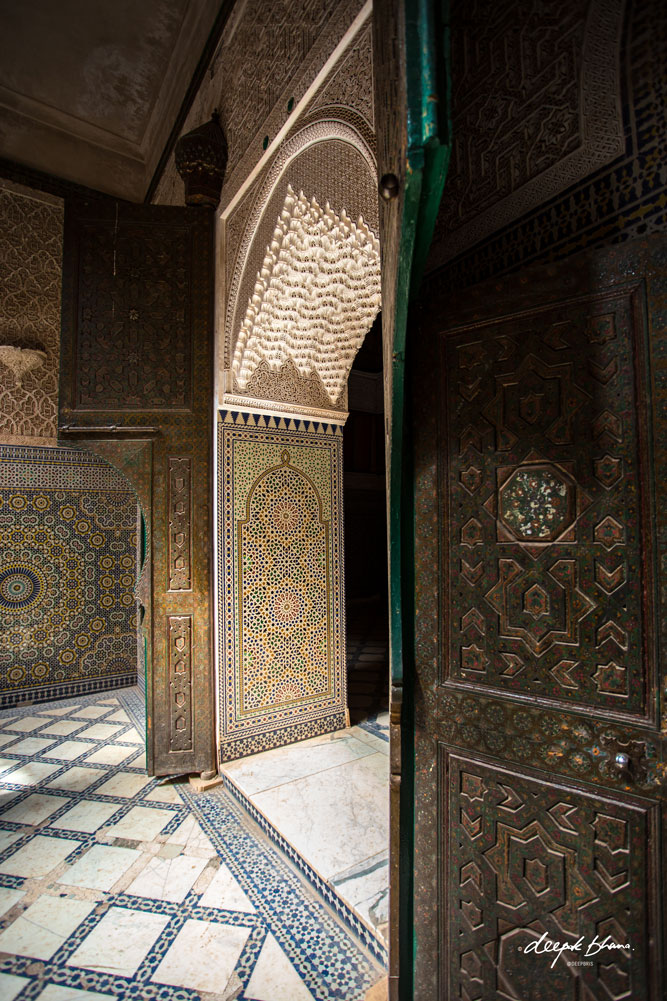 the-Telouet-Kasbah-Morocco-inside-tiles-desgns-doorway